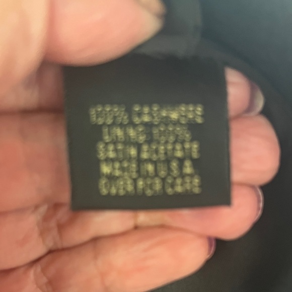 St. John Black Maxi Cashmere Coat Collection Sz 14 - Picture 11 of 11